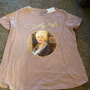 Women’s Dolly Tee